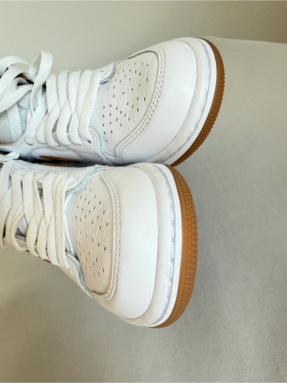Air Jordan 1 Retro High OG Metallic Gold Women’s Size 6 FD2596-107 - Picture 12 of 12